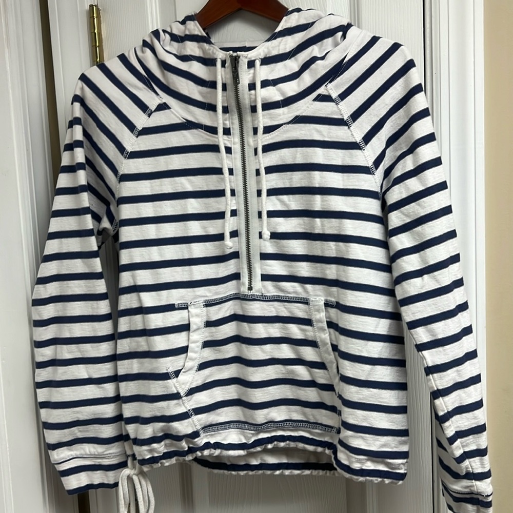 American Eagle S small white blue striped hoodie sweatshirt